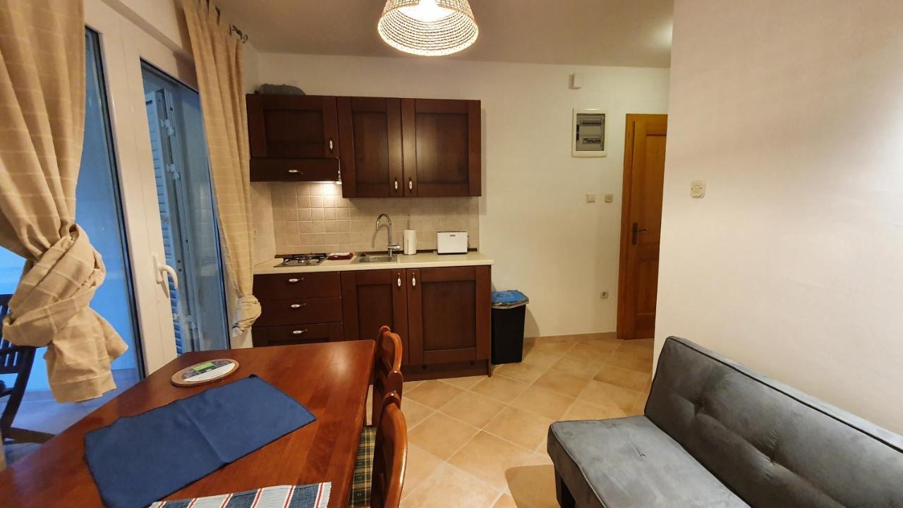Sea Side Apartments 4* Novi Vinodolski Eksteriør billede