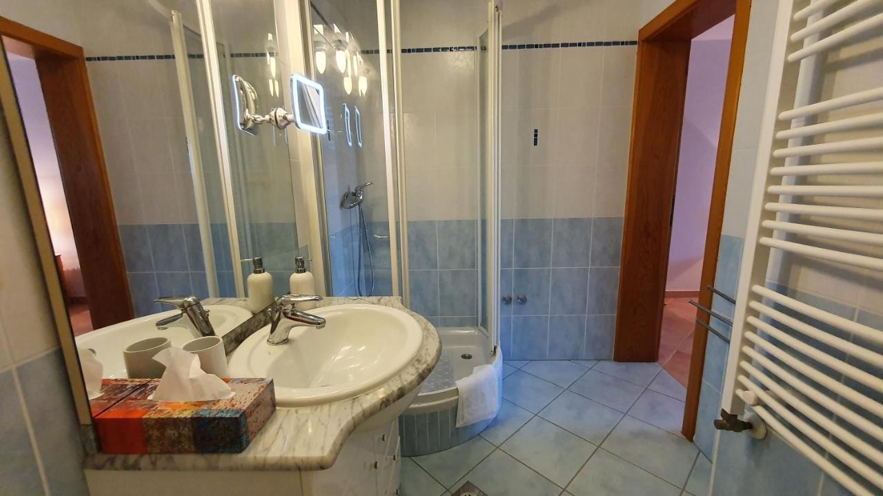 Sea Side Apartments 4* Novi Vinodolski Eksteriør billede